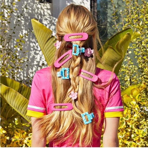 SOLD - Kitsch Barbie Inspired Hair Clips Set - Picture 2 of 13